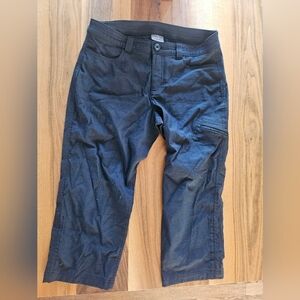 Eddie Bauer Black Rainier 2 Way Stretch Outdoor Hiking Capris- Women's Size 8